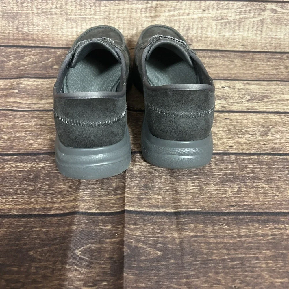 SKECHERS Womens Hands Free On The Go Slip On Boat Shoes Gray Sz 8